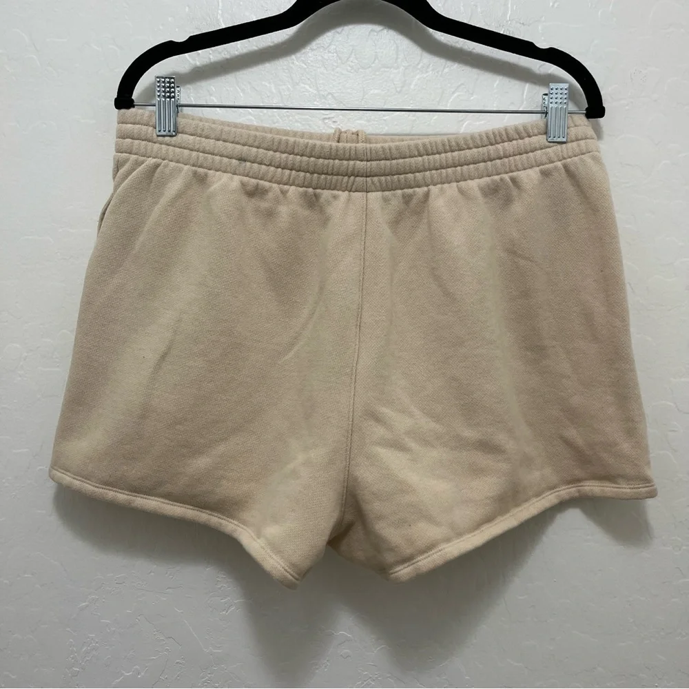 PINK Victoria’s Secret Fleece Shorts Size L